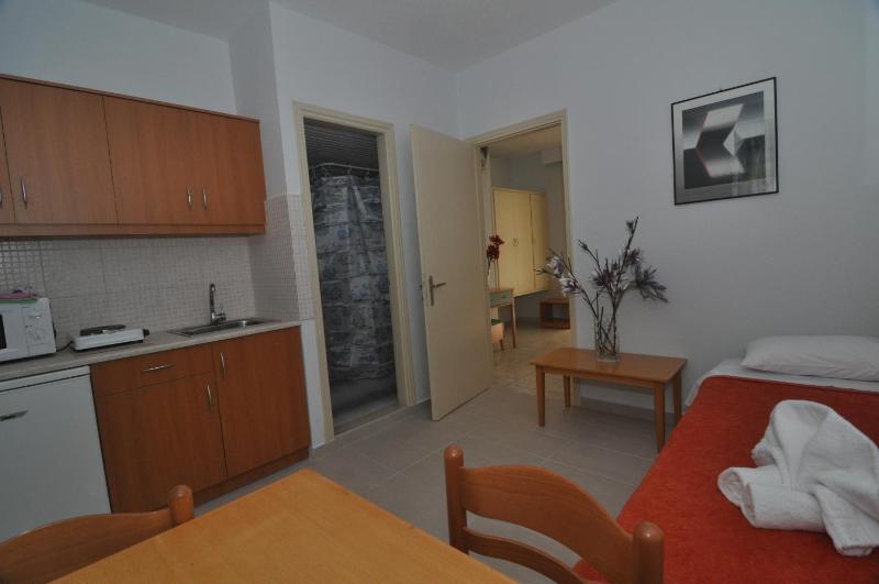 Apartment image 4