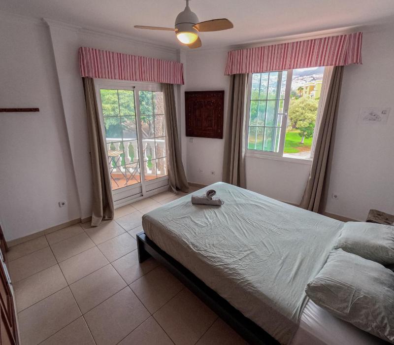 Duque Nest Hostel - image 2