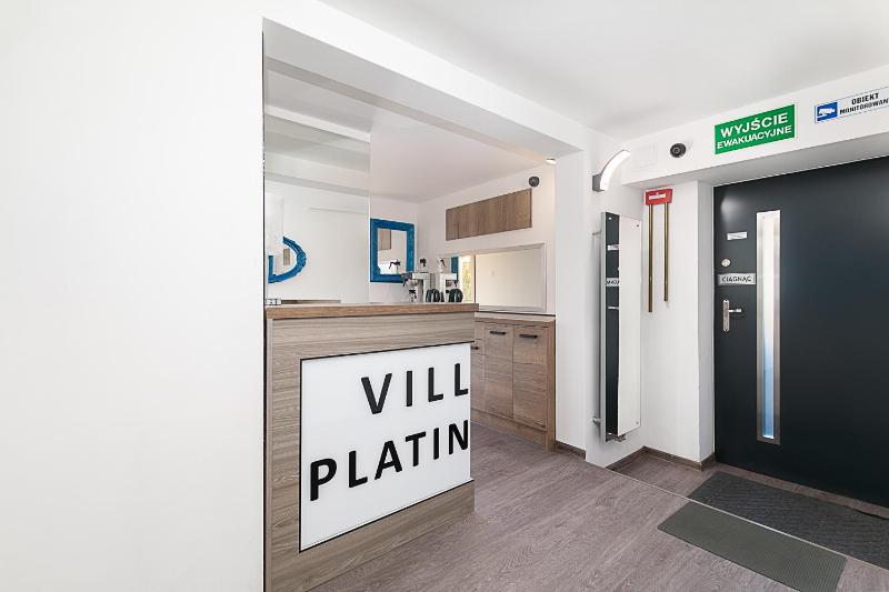 Triple Room with Bathroom image 4