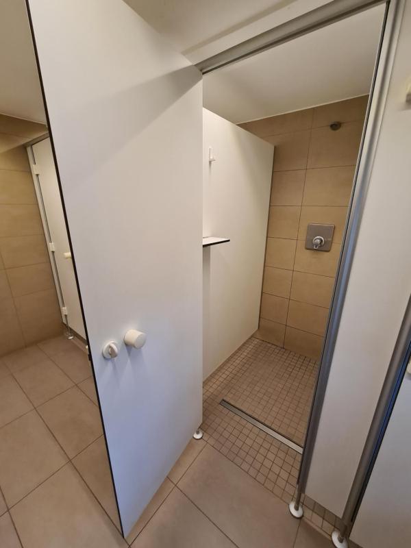 Triple Room with Shared Bathroom image 3