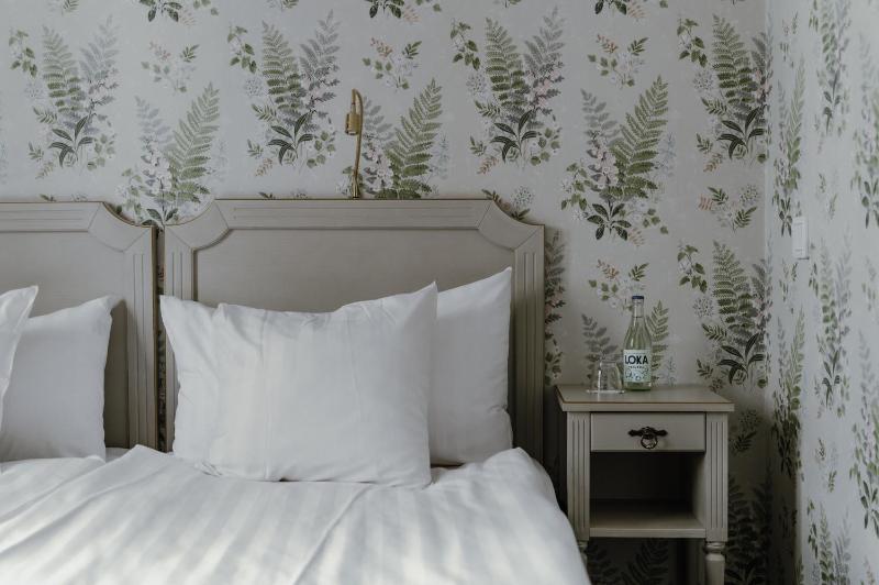 Double Room with Weekend Package image 3