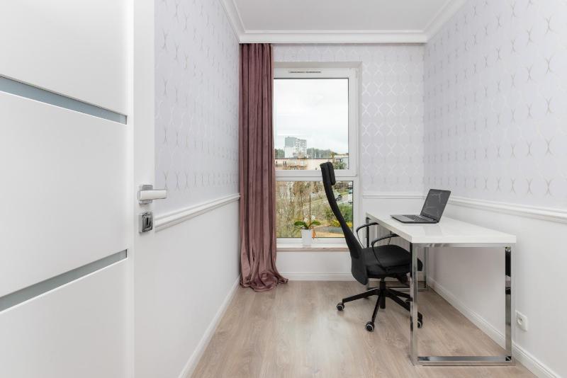 Stylish Two Bedroom Apartment Nasypowa by Noclegi Renters - image 7