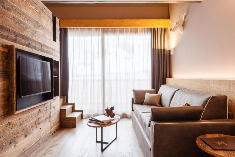 Executive Suite image 1