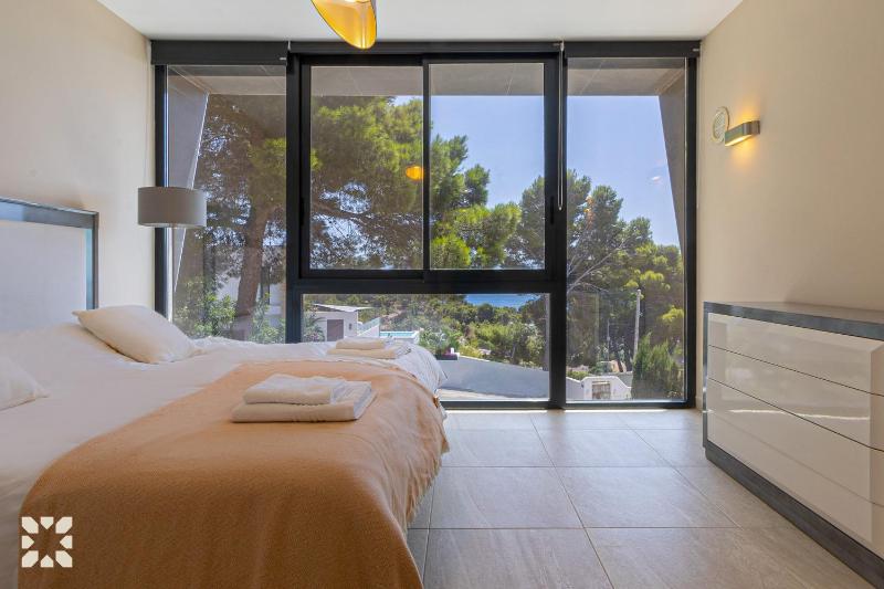 Villa Alex by Abahana Villas - image 15