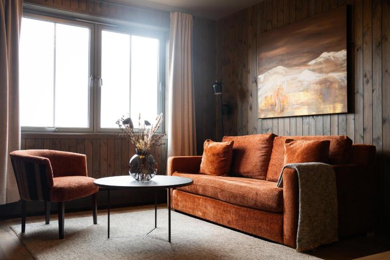 Suite with Mountain View image 2