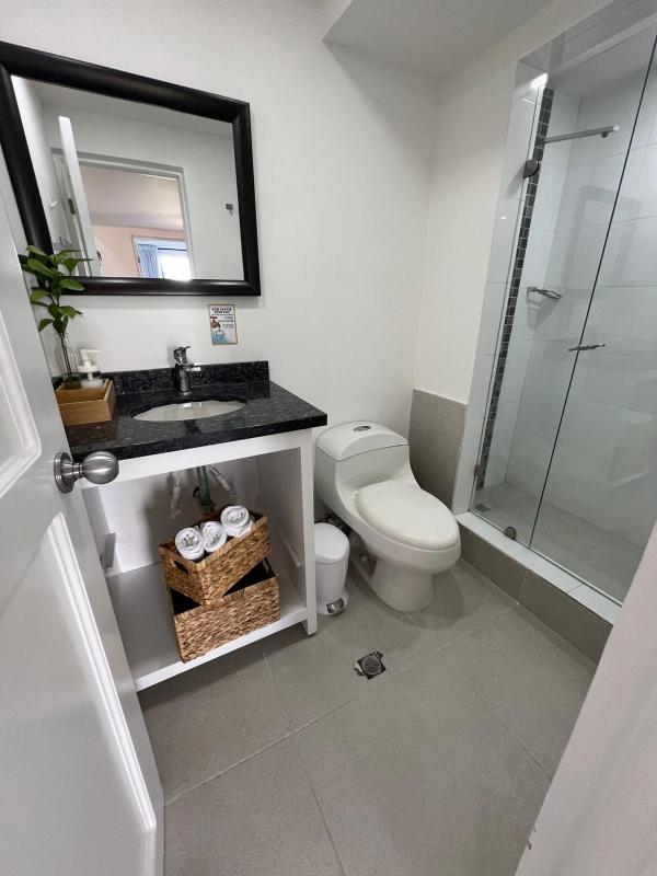 Bay Exclusive Apartment - image 13