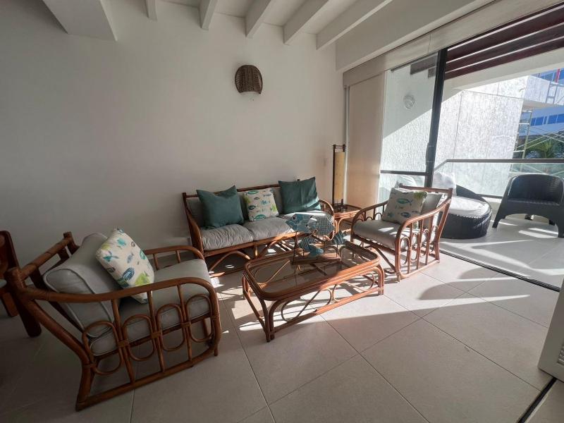 Bay Exclusive Apartment - image 7