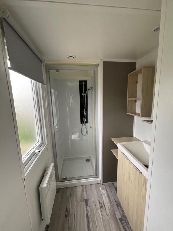 Mobile Home image 1