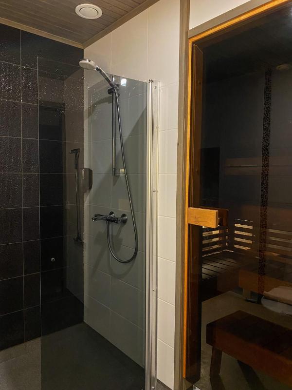 Double Room with Sauna image 3