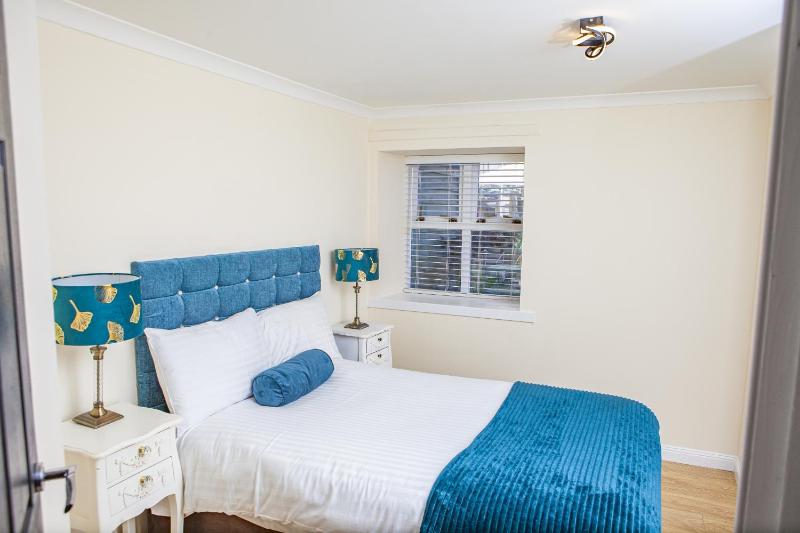Cottage image 1