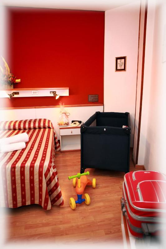 Triple Room image 3