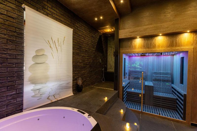 Lungomare Suite & Spa - image 8