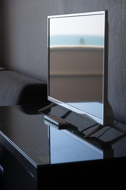 Superior Twin Room with Sea View image 4