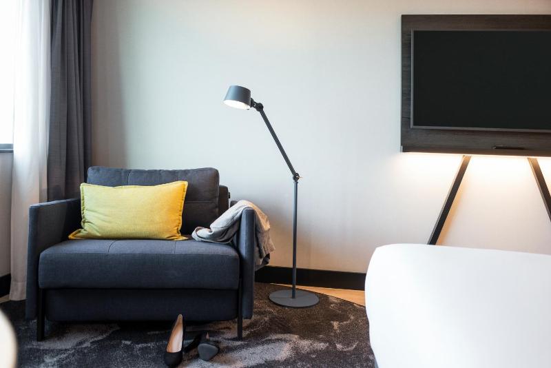 Privilege Double Room with Single Sofa Bed image 2