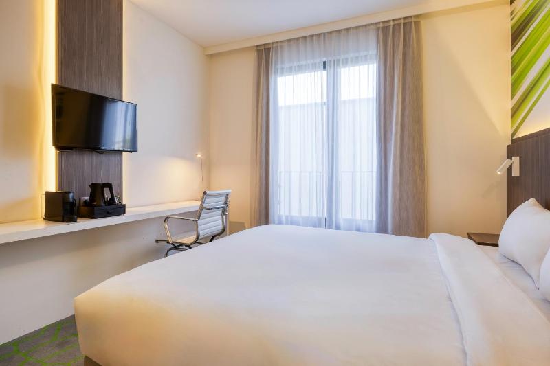 Superior Double Room image 1
