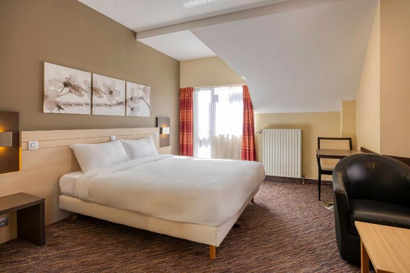 Triple Room image 4