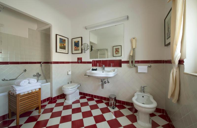 Double or Twin Room - Annex image 3