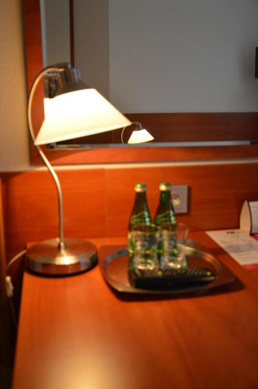 Premium Single Room image 3