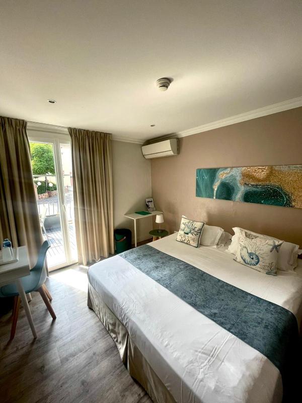 Double Room La Napoule image 1