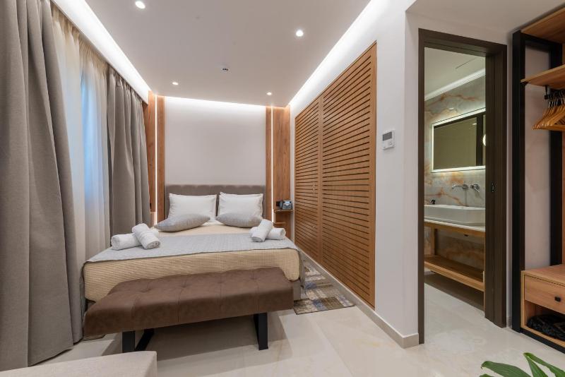 The Wine Hotel - image 5