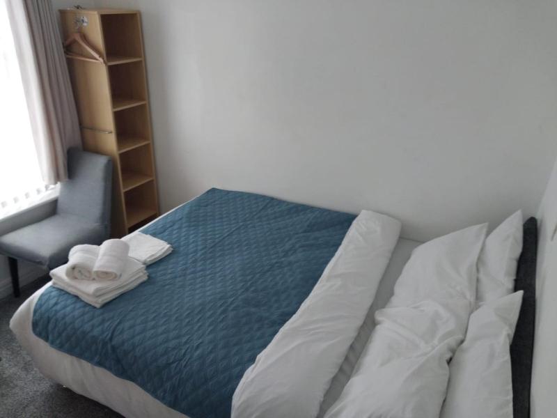 Pinnacle Hotel & Suites formerly Jean Martyn Hotel Near Central Blackpool Near Beach & Attractions - image 21