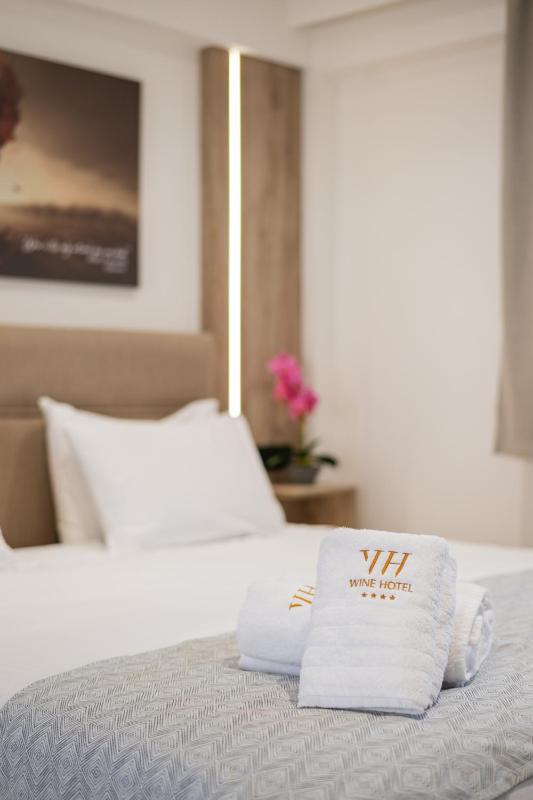 The Wine Hotel - image 10