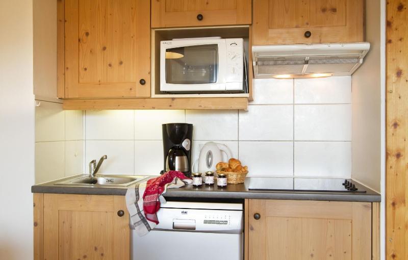 One-Bedroom Apartment (4 Adults) image 4