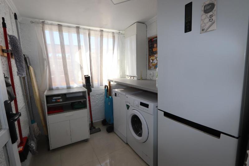 Torrevieja Spectacular Townhouse - image 3