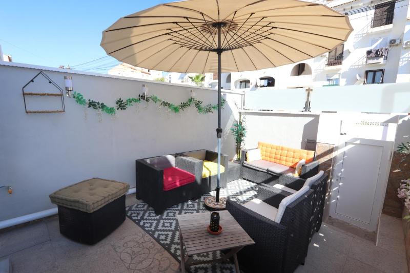 Torrevieja Spectacular Townhouse - image 8