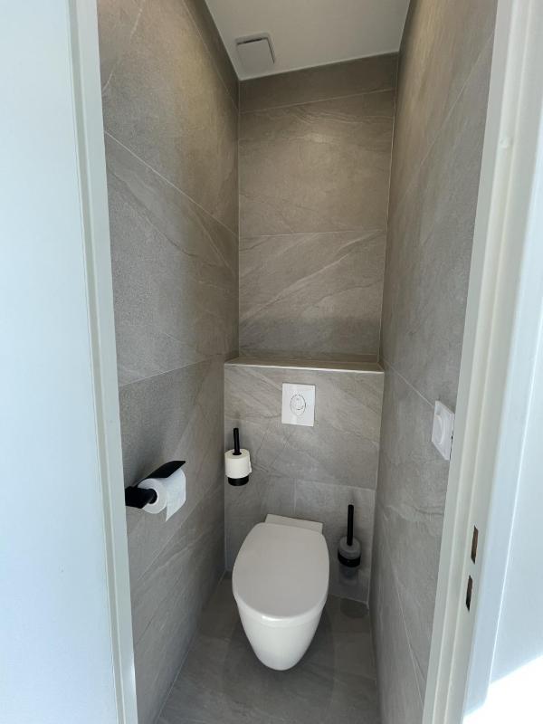 Standard Double Room image 4