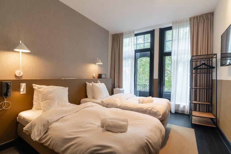Deluxe Apartment image 3