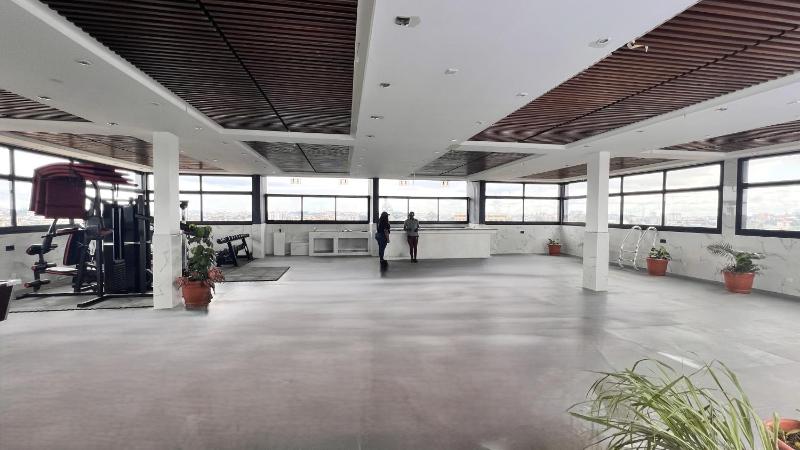 Premium apart with pool billards and parking - image 9