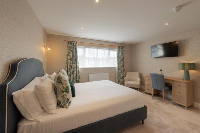 Family Suite (2 Adults + 2 Children) image 4