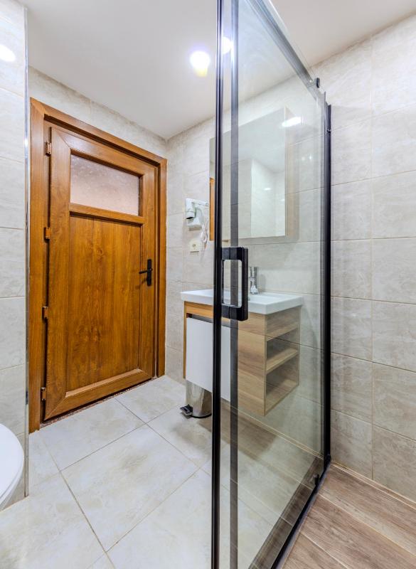 Suite image 4