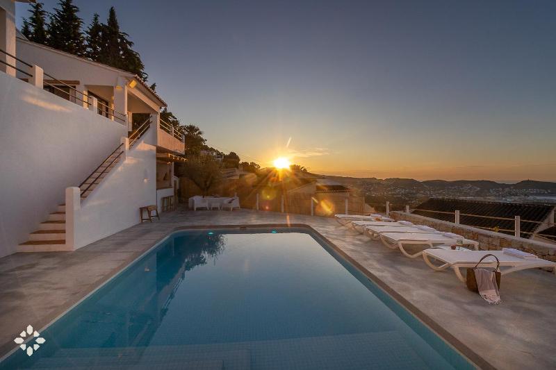 Villa Ca Chika by Abahana Luxe - image 19
