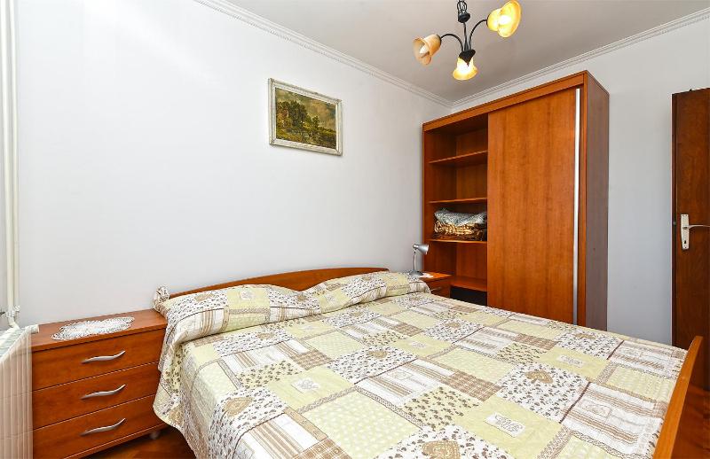 Apartments Cocaletto 1066 - image 5