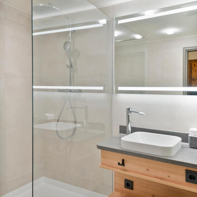 Deluxe Single Room image 1