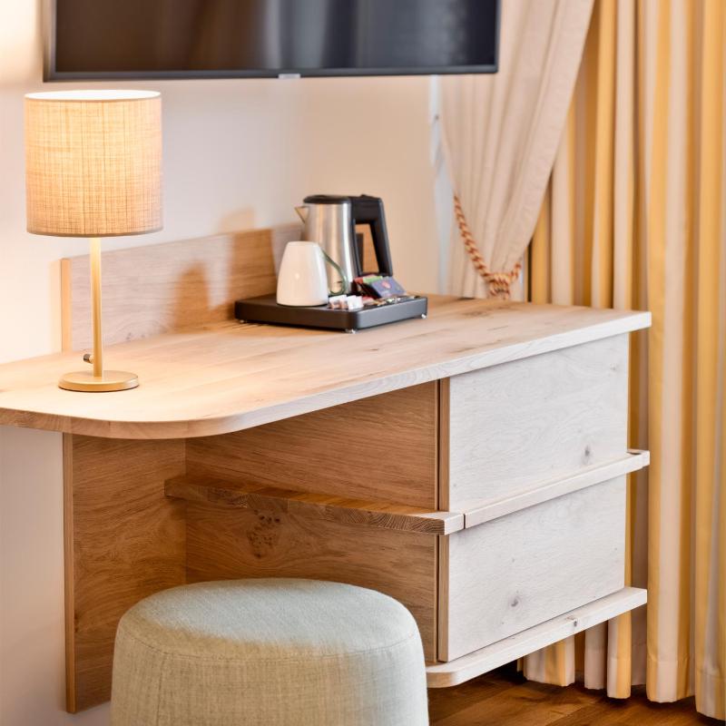 Deluxe Single Room image 4