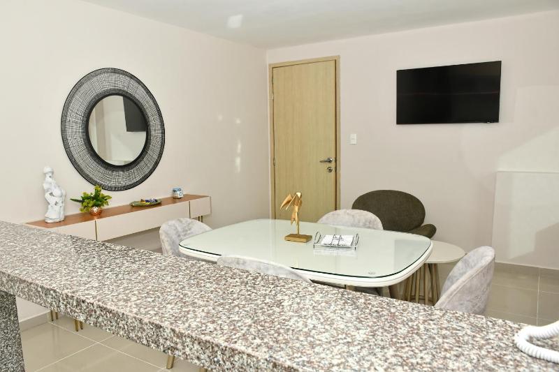 Excelente ubicación cómodo apartamento - image 11