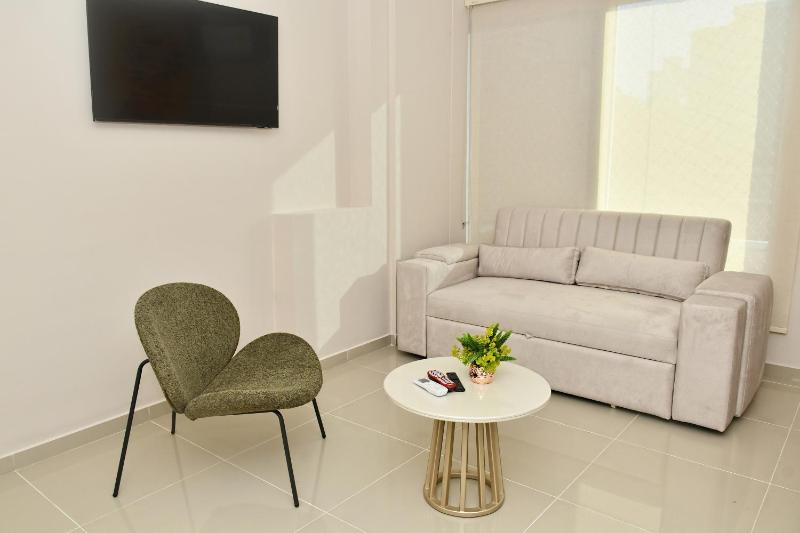 Excelente ubicación cómodo apartamento - image 12