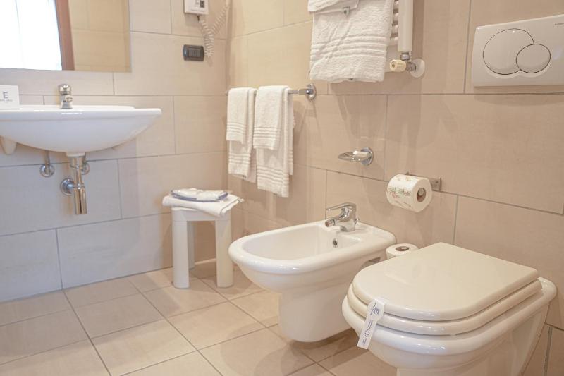 Executive Single Room image 4