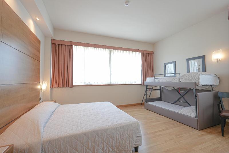 Triple Room image 1