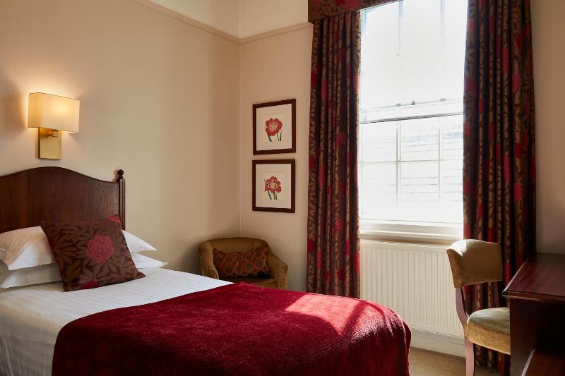 Standard Single Room image 1