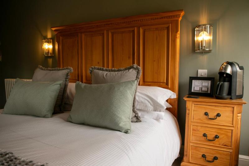Double Room with Twin Aspect View image 4