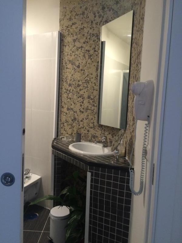 Double or Twin Room with Balcony image 2