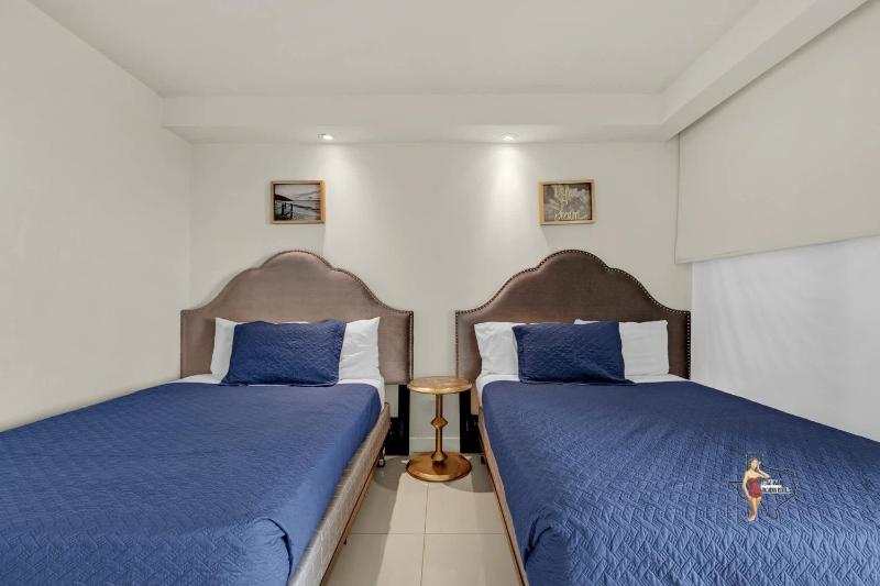 Bahia Mar-Solare Tower Beachfront Resort with Two Pools - image 18