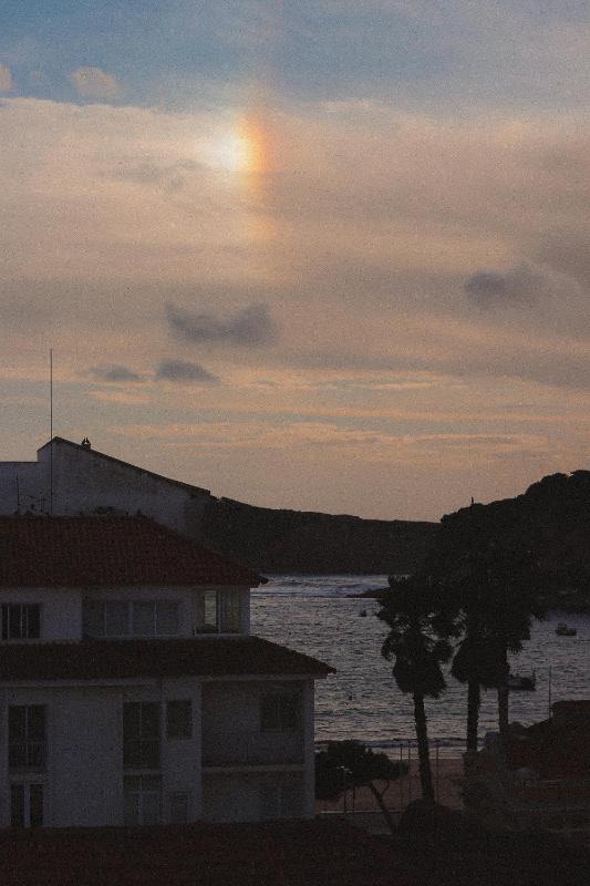 Double Room with Balcony and Sea View image 2