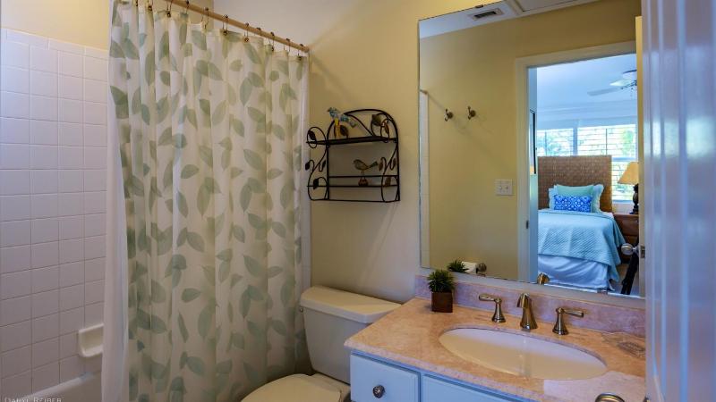Villa Bahama by Last Key Realty - image 26