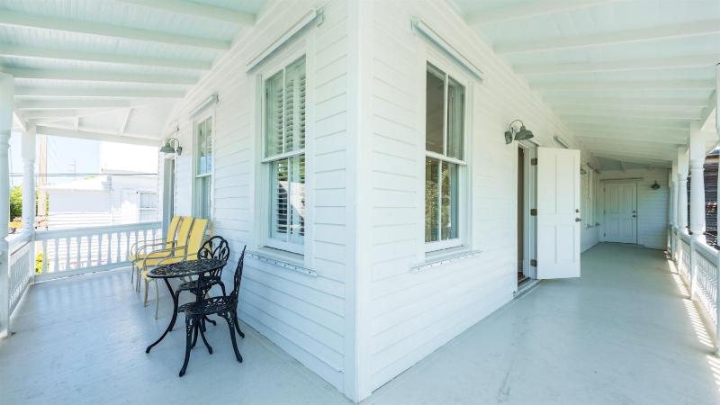 Villa Angelita by Last Key Realty - image 6