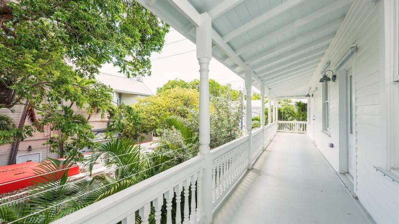 Villa Angelita by Last Key Realty - image 8